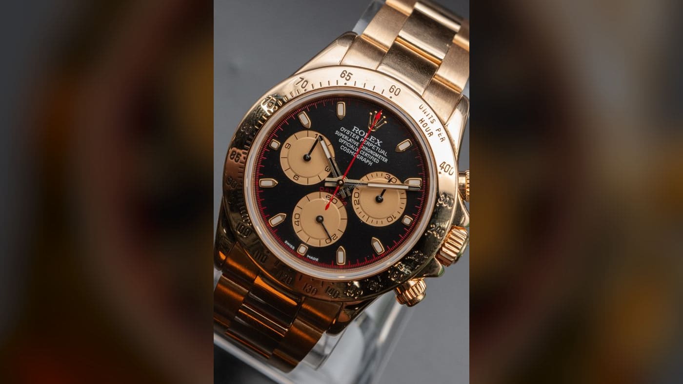 Rolex Cosmograph Daytona 18k Yellow Gold 116528, photographed at Watch Affinity in San Antonio